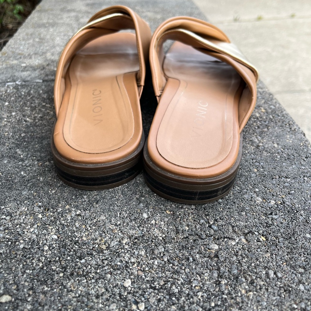Vionic Miramar sandals - Picture 5 of 8
